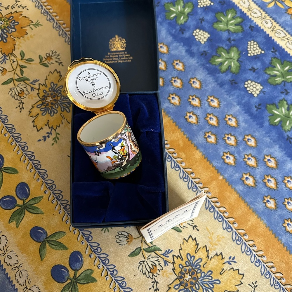 Warner Bros Connecticut Rabbit in King Arthur’s Court Halcyon Days Enamel